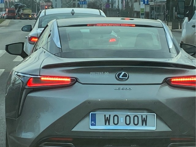 Именные номера на авто.
