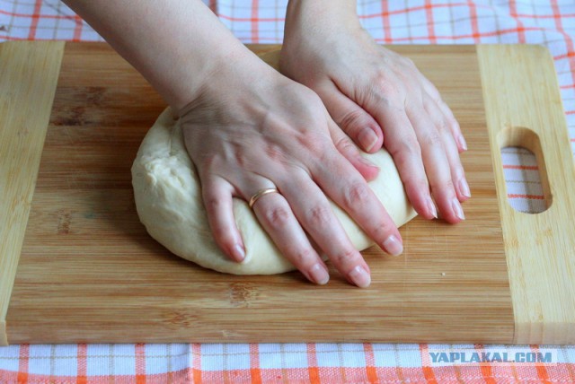 Пирожки с черемшой и яйцами