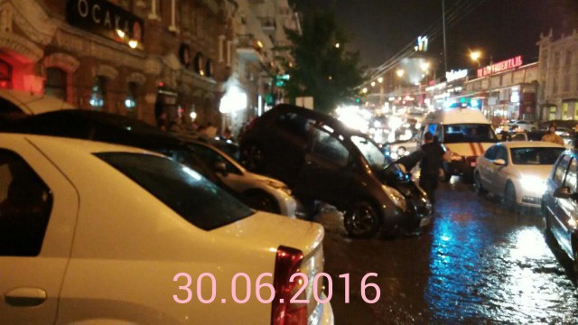 А в Ростове-на-Дону прошел дождик