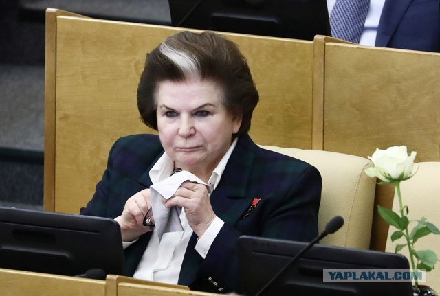 Терешкова предложила убрать ограничения по числу президентских сроков и обнулить их