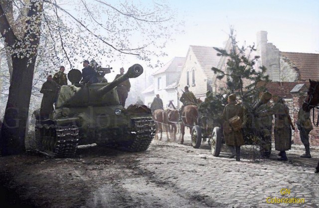 Цветные фотографии бронетехники времён Второй мировой войны