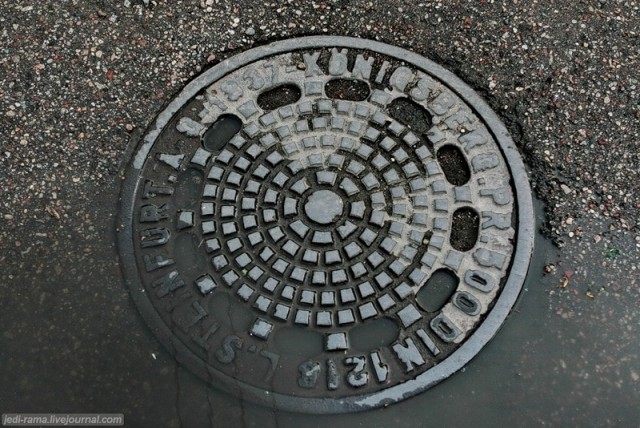 Крышки люков и их история