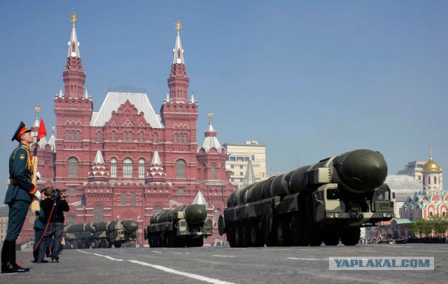 Военный парад в Бухаресте