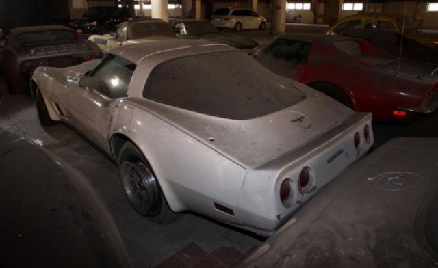 36 спорткаров Corvette