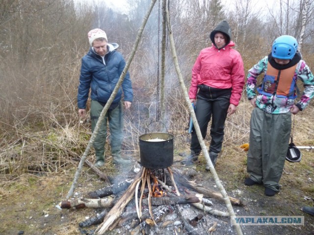 Поход: Карелия, река Шуя, женщина, байдарка.