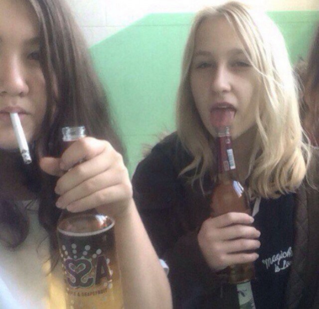 Фото девушек из социальных сетей