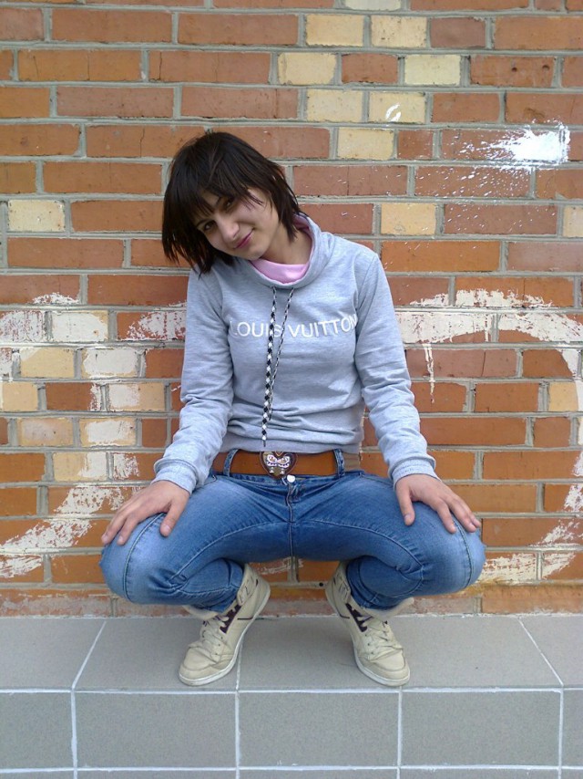 Давай меня ещё в этой позе сфоткаешь, говорили они.