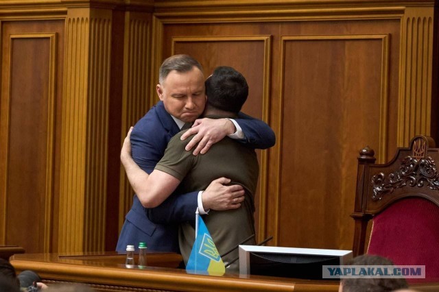 Дуда обсудит с Зеленским передачу Польше западных областей Украины