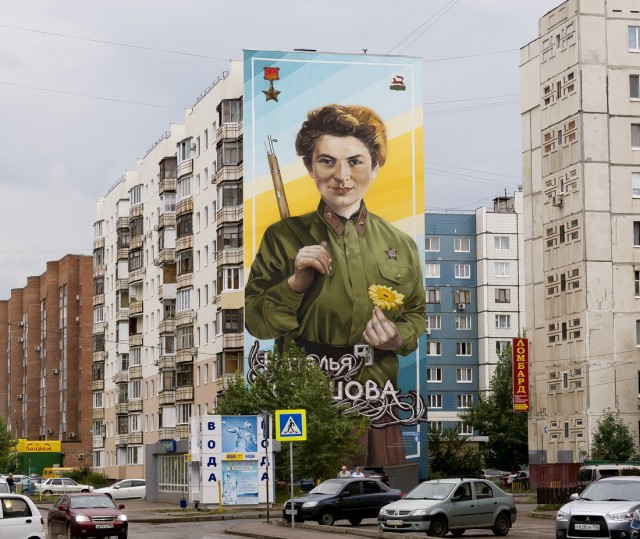 Наши герои. Маша и Наташа