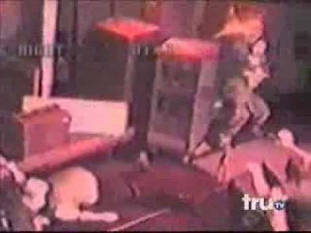 Выстрел в звезду: знаменитости, которых застрелили