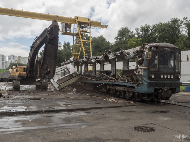 Как умирают вагоны московского метро