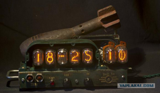 Nixie clock: ламповые часы на индикаторах ИН-14 RGB