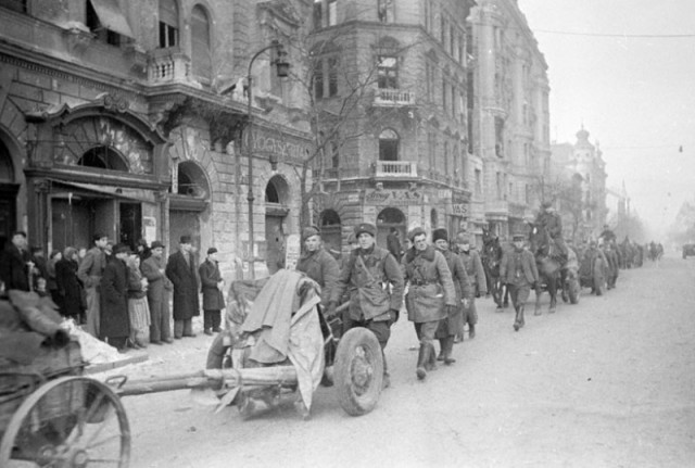 Взятие Будапешта 13 февраля 1945 года.