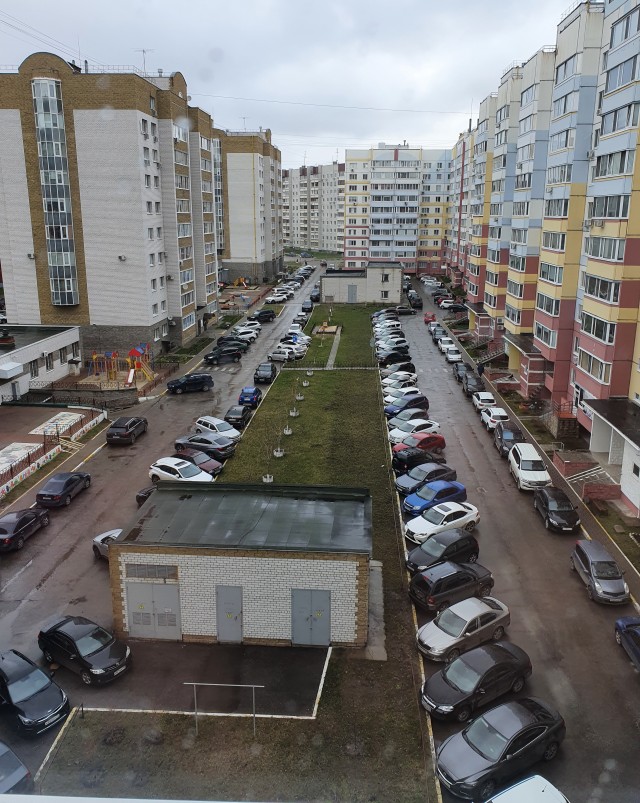 А что у вас сейчас за окном?