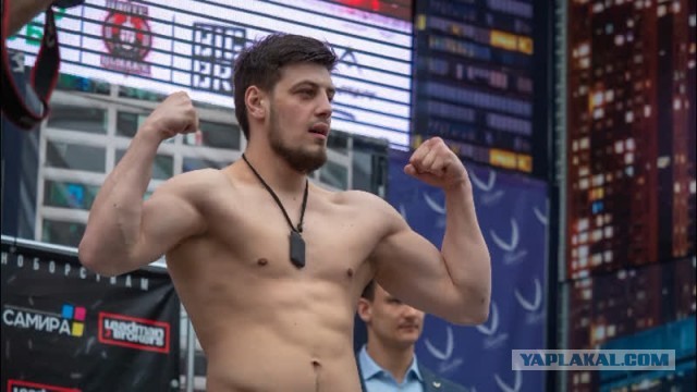Борцуха против ОМОНа