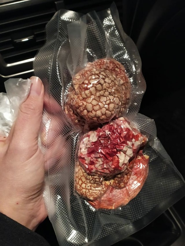 Кому нидь ннада, коллеги?