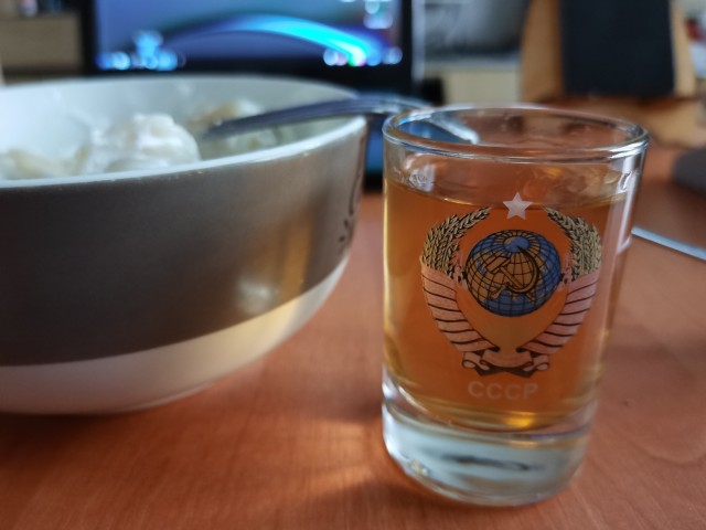С очередной годовщиной Великого Октября, товарищи!