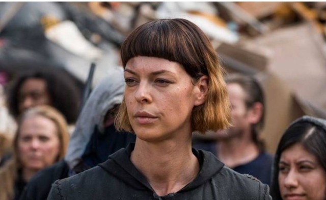 Женщина приехала в Москву из Лос-Анджелеса и сравнила темп жизни в российской столице и городе в Калифорнии