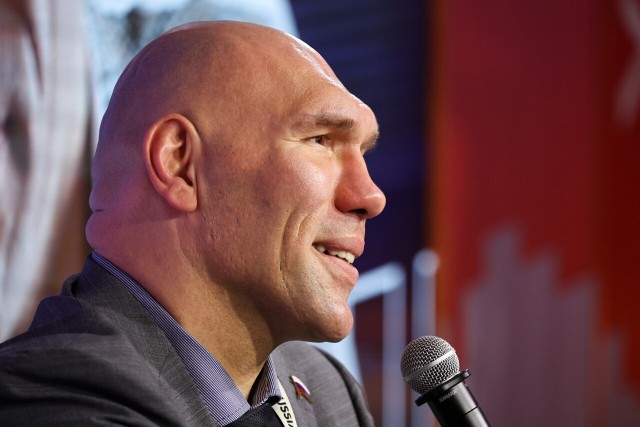 Мистер стальная челюсть