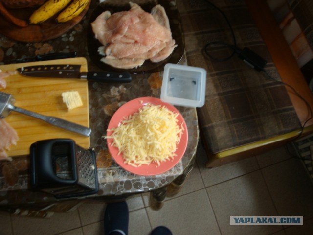 куриные монстры с пюре и сыром...