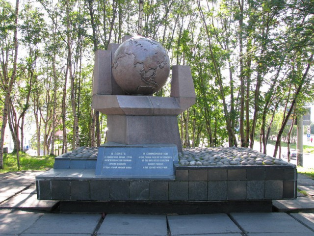 Какие прозвища дают памятникам в России