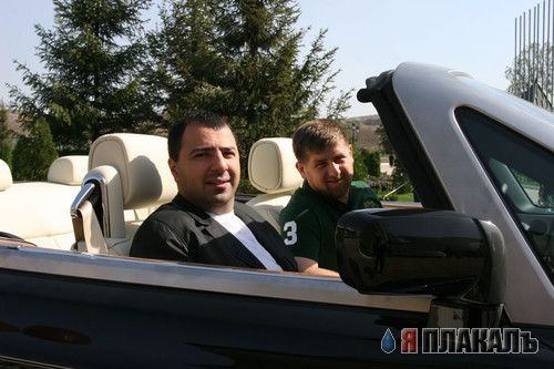 Автомобиль Кадырова (4 фото)