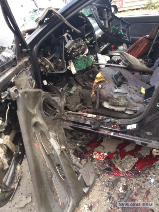 В Уфе на ходу взорвался автомобиль: водителю оторвало ноги. Считают - бомба