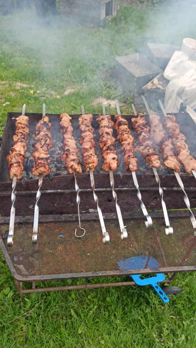 Вечерний шашлык