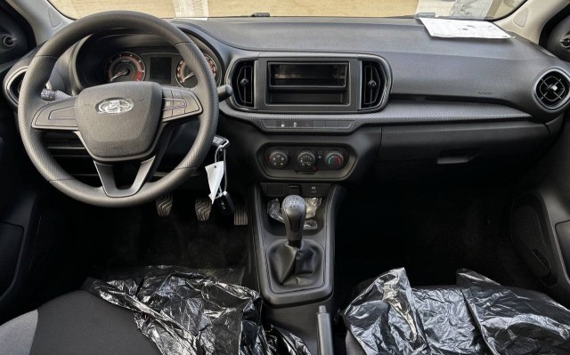 Самая дешёвая Lada Iskra будет полностью пустой
