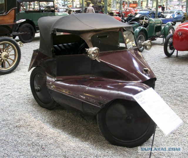 20 самых смешных автомобилей в мире