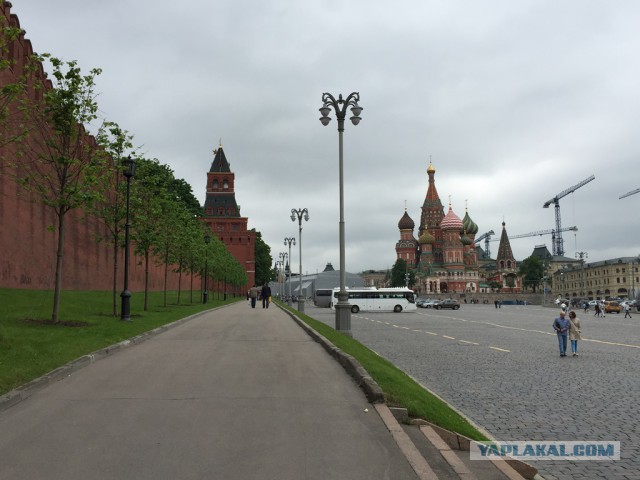 Экскурсия вокруг Московского Кремля