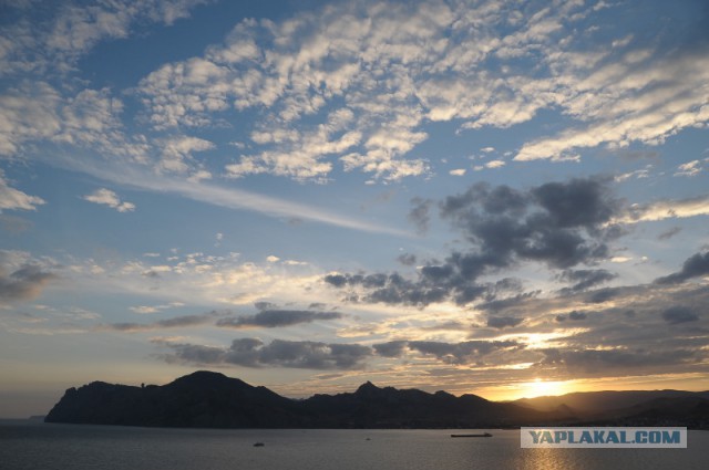 Самый старый в мире спящий вулкан. Карадаг