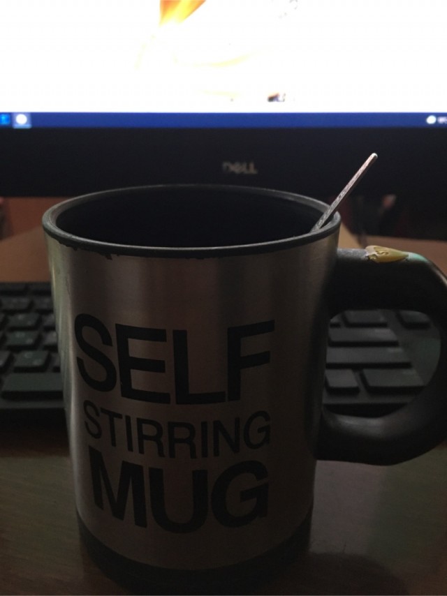 А из какой кружки вы пьёте на работе?