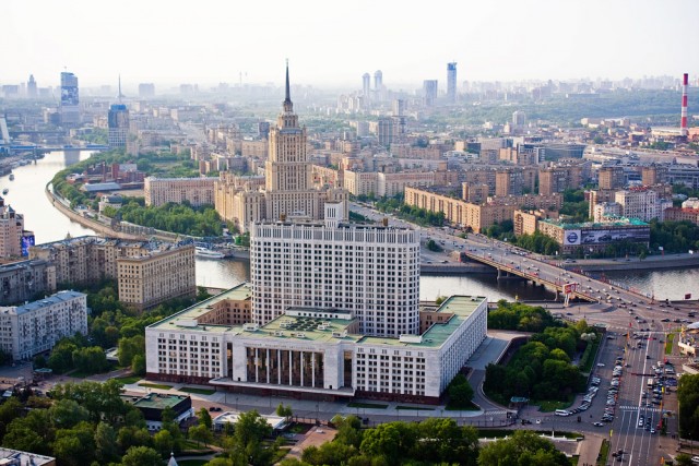 Высотка на Кудринской площади