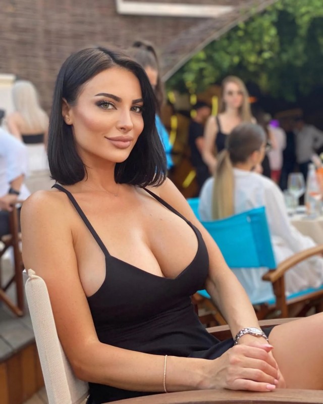 От улыбки станет день светлей