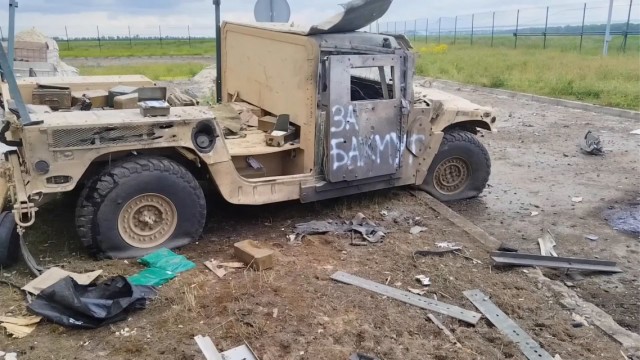 Кадры захвата гражданской машины украинскими диверсантами в Белгородской области