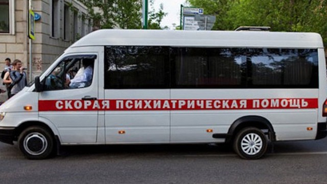 Сви#ояжемать за рулём