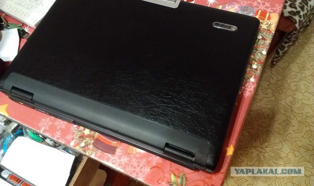 Ремонт петли\крышки ноутбука.