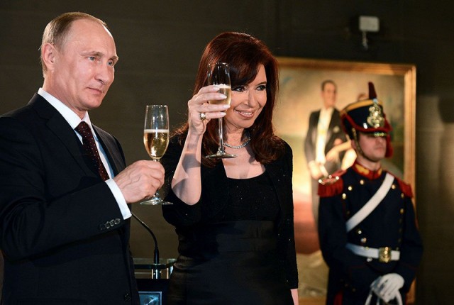 Владимир Путин помог президенту Аргентины