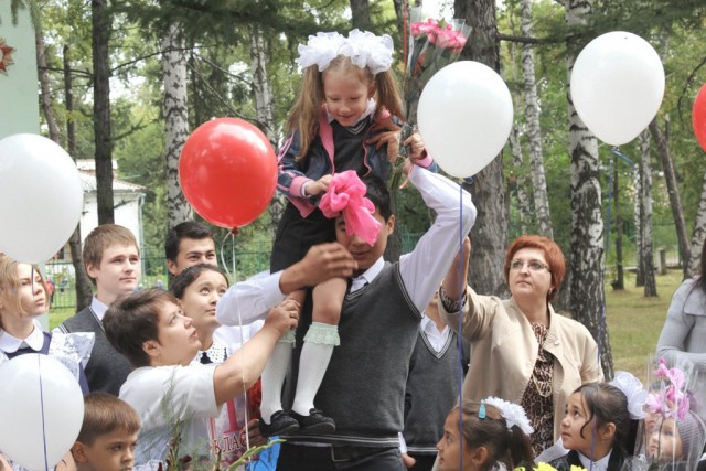 В одну телегу впрячь не можно коня и трепетную лань