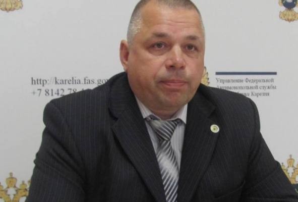 Руководитель УФАС Карелии выпал из окна рабочего кабинета в Петрозаводске