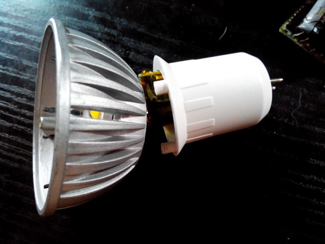 Ремонт светодиодной LED лампы