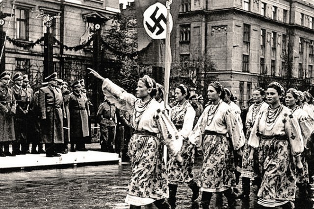 Озверелые предатели