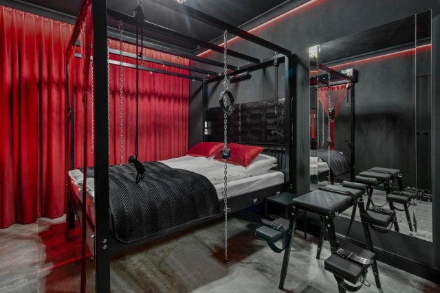 Помогите найти пластиковую деталь