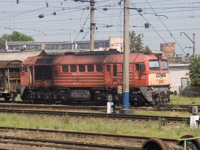 Тепловоз М62