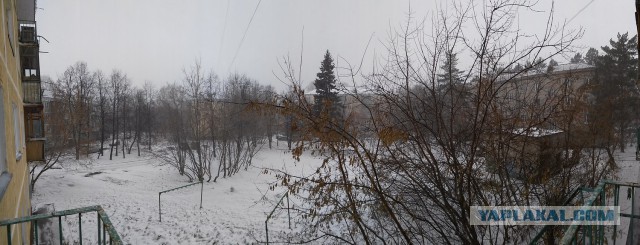 А за окном...