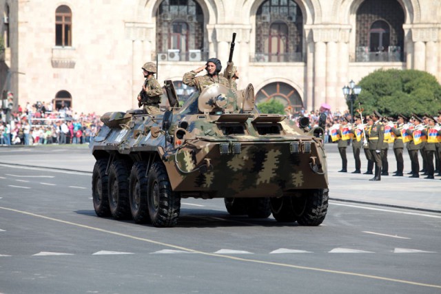 Военный парад в Армении