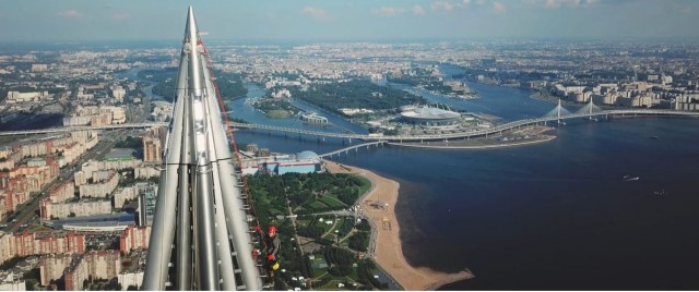 Китайцы построили мост-небоскреб