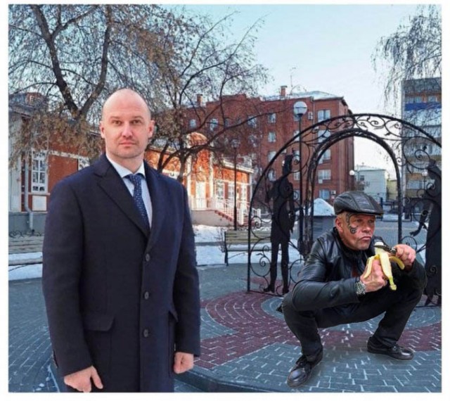 В Кургане местный депутат фотошопит себя в отчете о проделанной работе