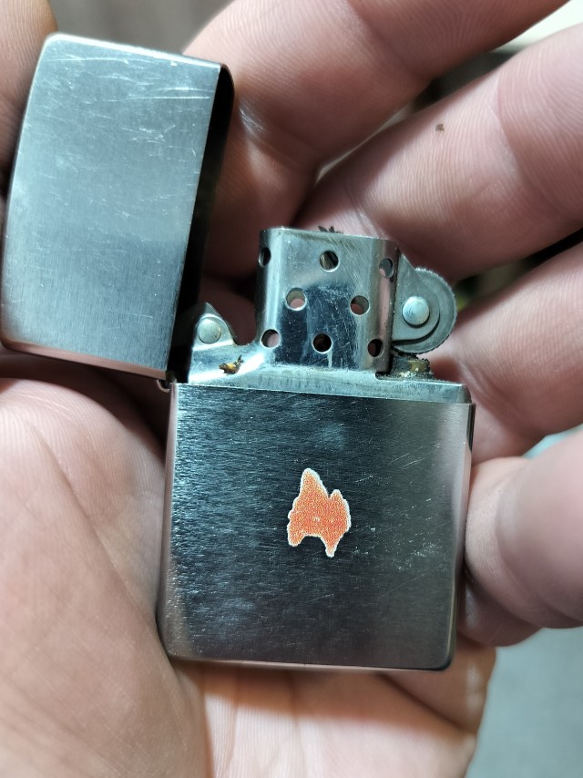 Зрелость и молодость (про zippo)